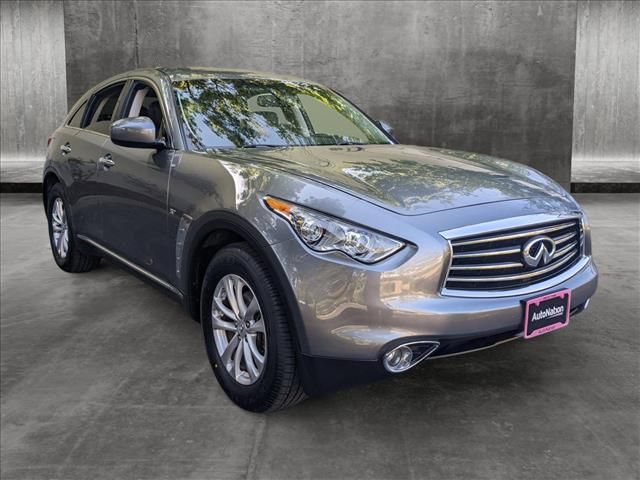 2015 INFINITI QX70 Base