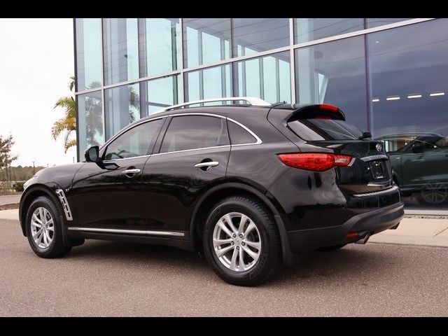 2015 INFINITI QX70 Base