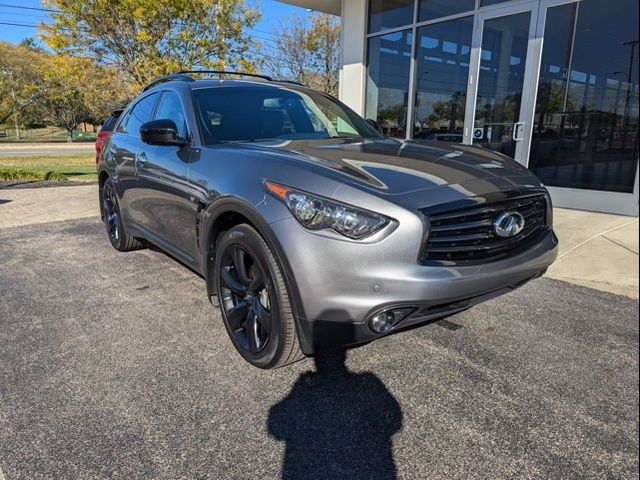 2015 INFINITI QX70 Base