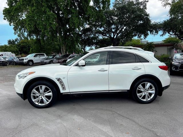 2015 INFINITI QX70 Base