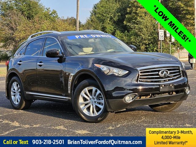 2015 INFINITI QX70 Base