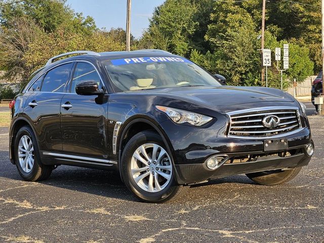 2015 INFINITI QX70 Base