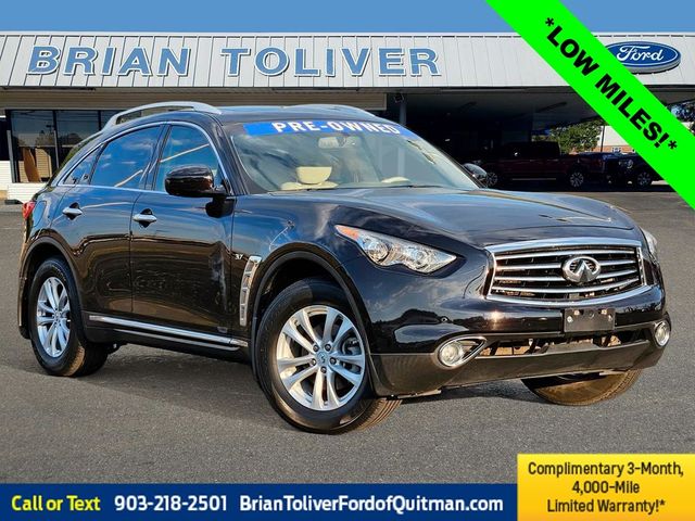 2015 INFINITI QX70 Base