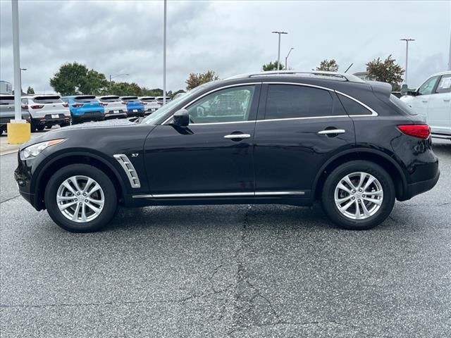 2015 INFINITI QX70 Base