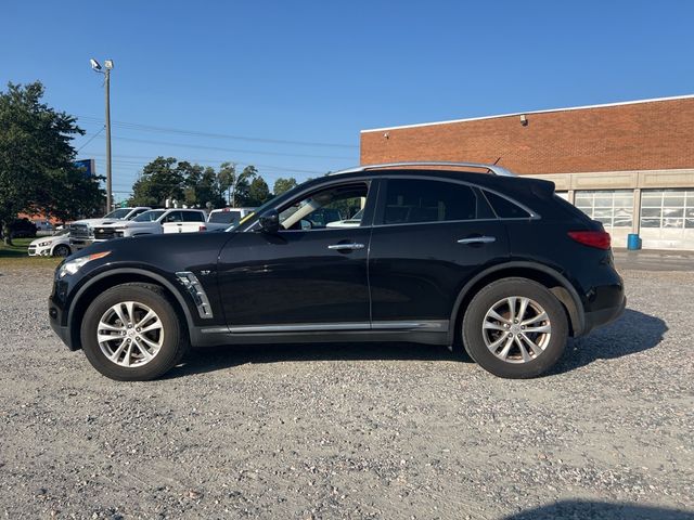 2015 INFINITI QX70 Base