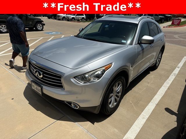 2015 INFINITI QX70 Base