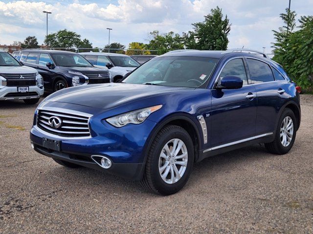 2015 INFINITI QX70 Base