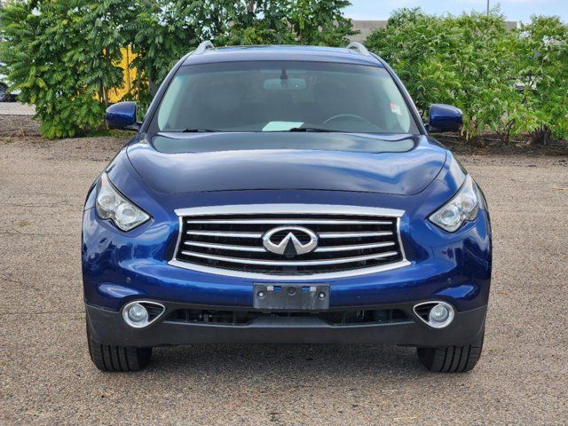 2015 INFINITI QX70 Base