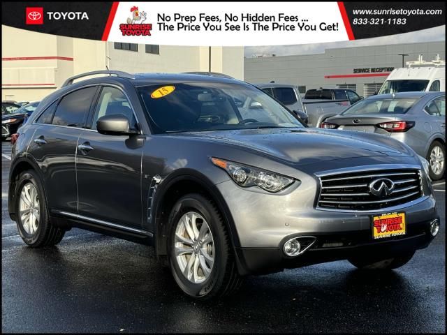 2015 INFINITI QX70 Base