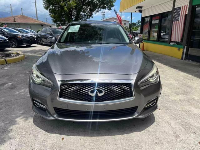 2015 INFINITI Q50 Base