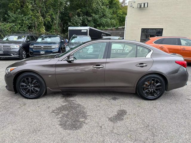 2015 INFINITI Q50 Premium