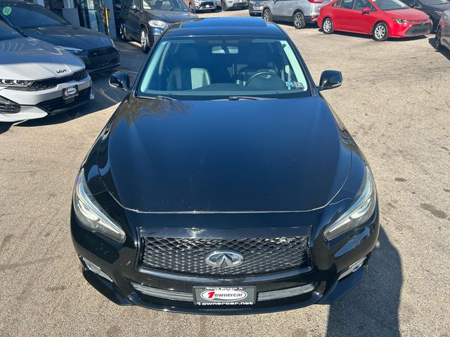 2015 INFINITI Q50 Base