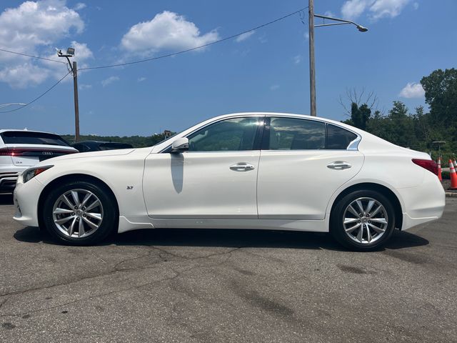 2015 INFINITI Q50 Premium