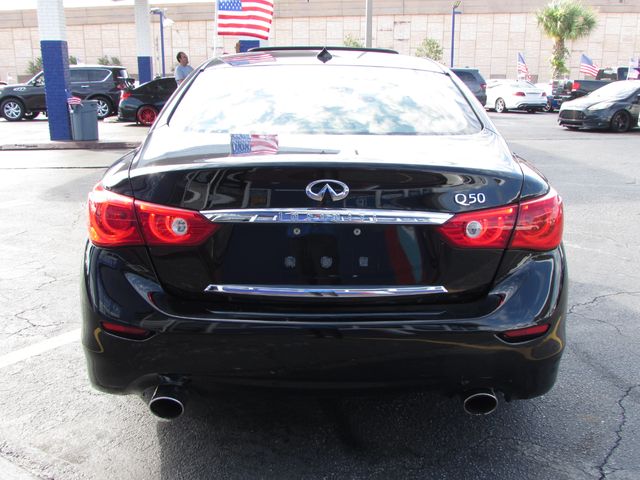 2015 INFINITI Q50 Premium