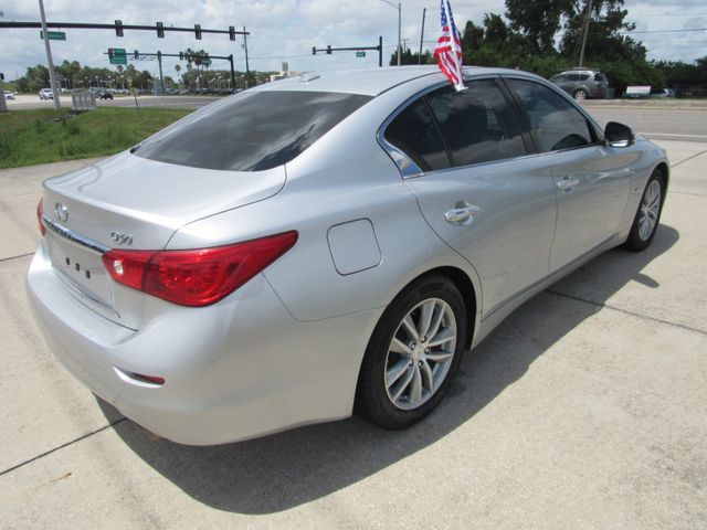 2015 INFINITI Q50 