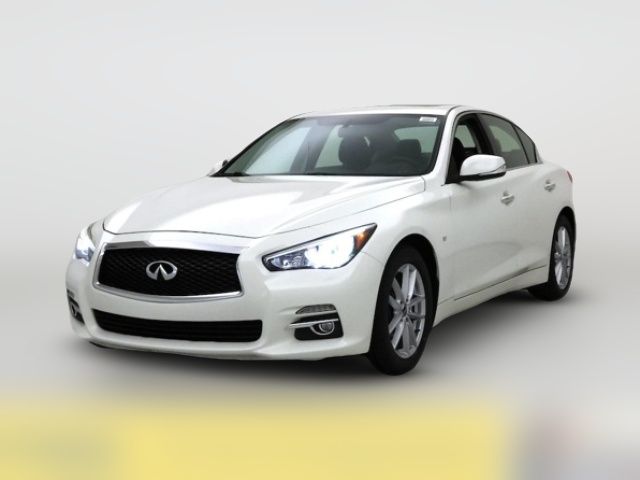 2015 INFINITI Q50 Base