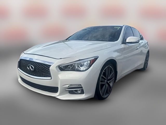 2015 INFINITI Q50 Premium