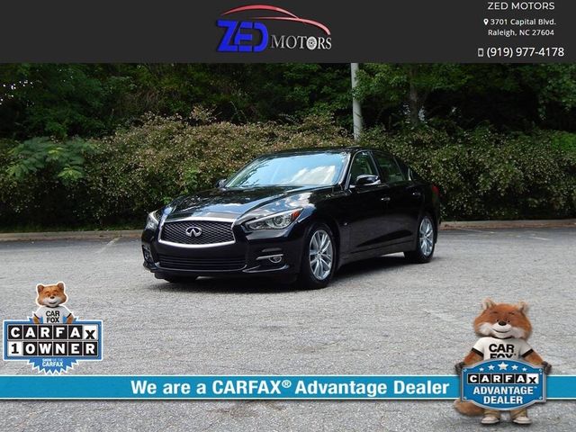 2015 INFINITI Q50 Base