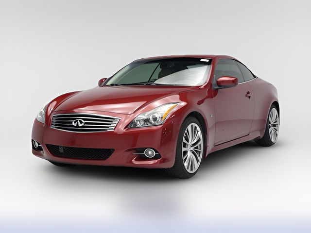 2015 INFINITI Q60 Base