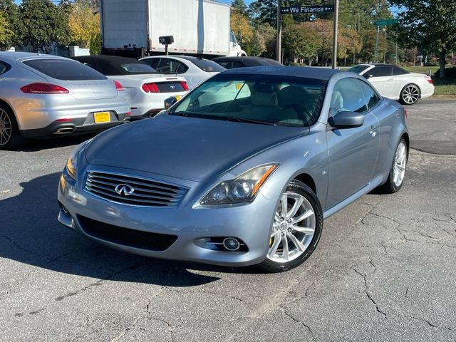 2015 INFINITI Q60 Base