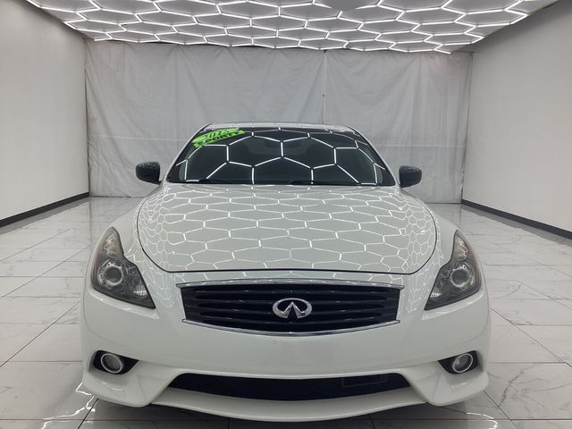 2015 INFINITI Q60 Base