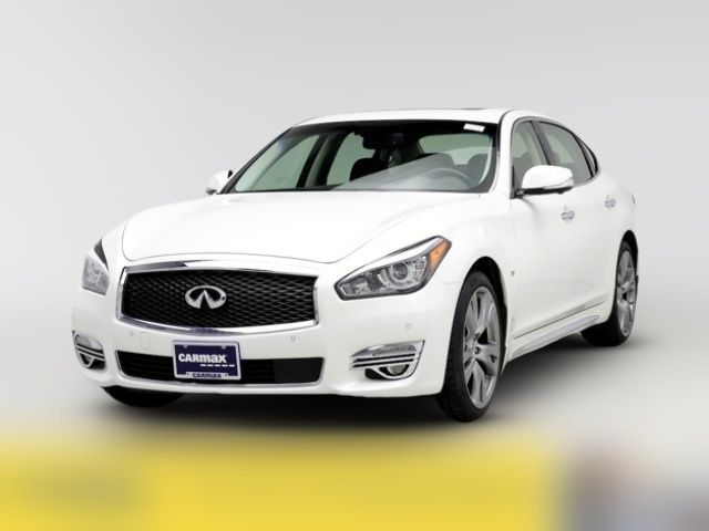 2015 INFINITI Q70L Base