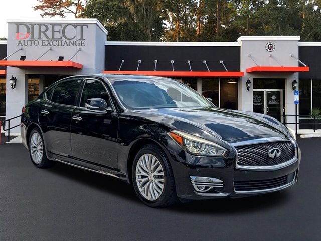 2015 INFINITI Q70L Base