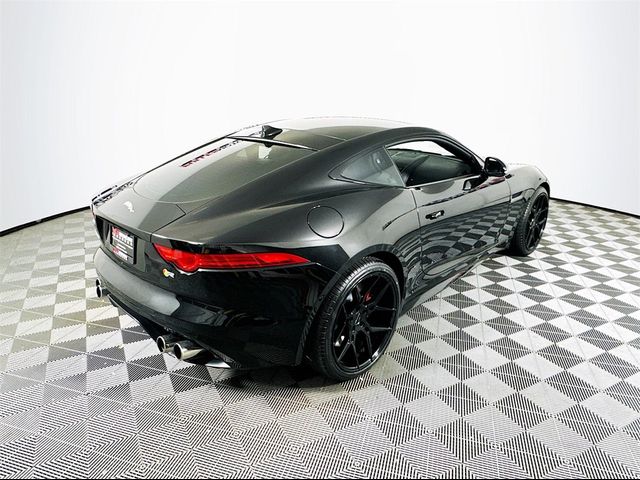 2015 Jaguar F-Type V8 R