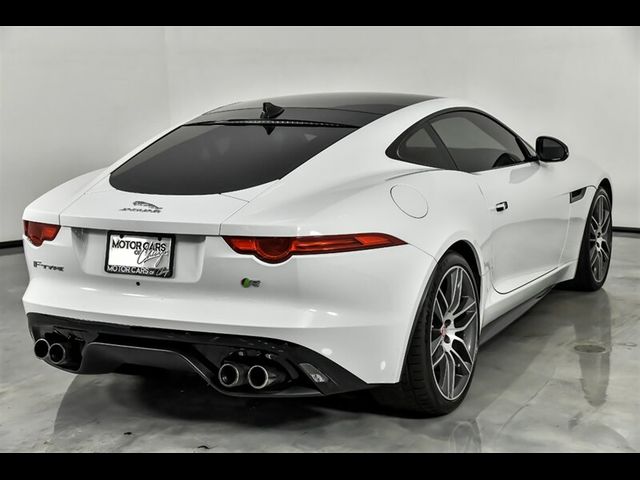 2015 Jaguar F-Type V8 R