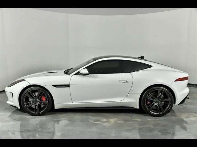 2015 Jaguar F-Type V8 R