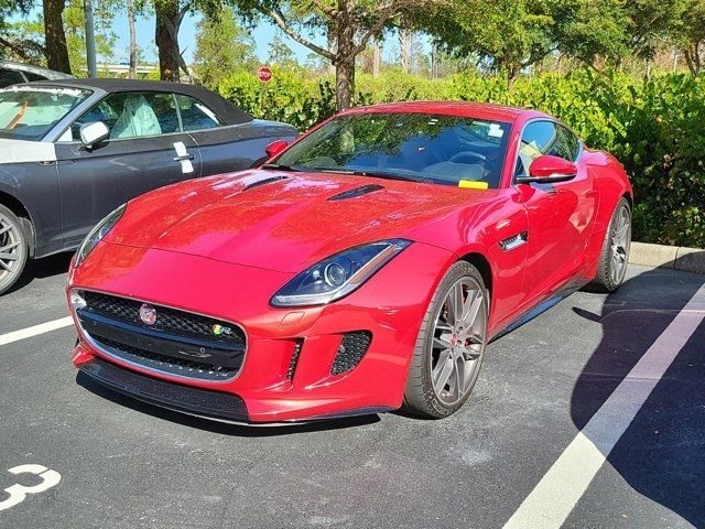 2015 Jaguar F-Type V8 R