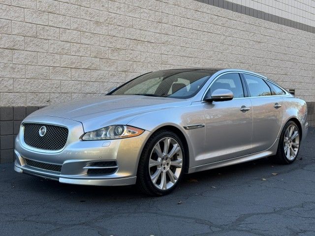 2015 Jaguar XJ Base