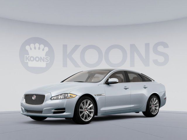 2015 Jaguar XJ Base