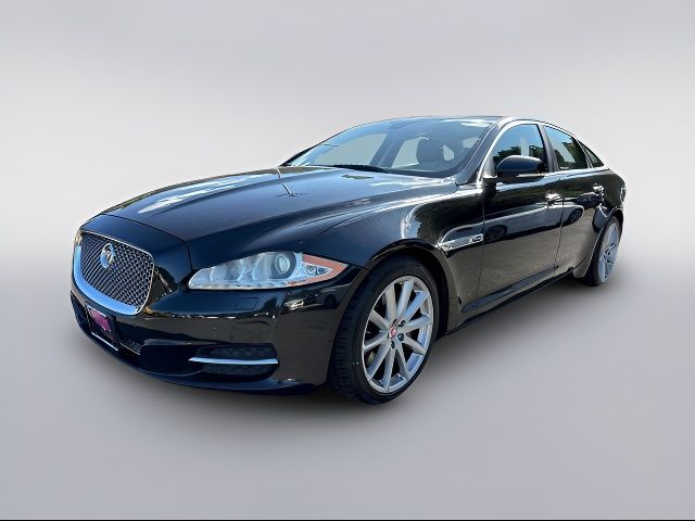 2015 Jaguar XJ Base