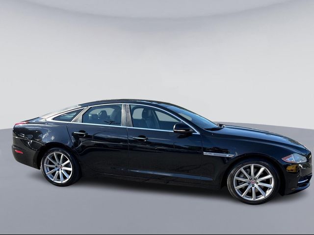 2015 Jaguar XJ Base