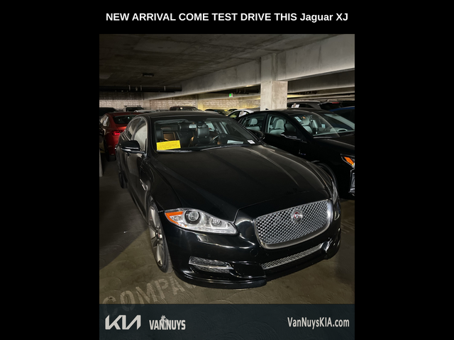2015 Jaguar XJ Base