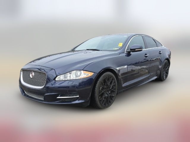 2015 Jaguar XJ Base