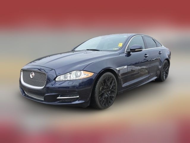 2015 Jaguar XJ Base