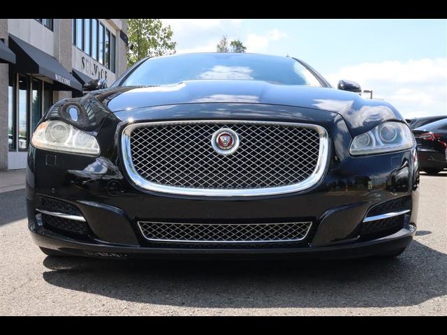 2015 Jaguar XJ Base