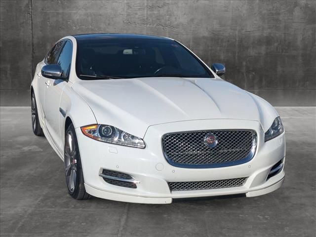 2015 Jaguar XJ Base