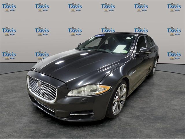 2015 Jaguar XJ Base