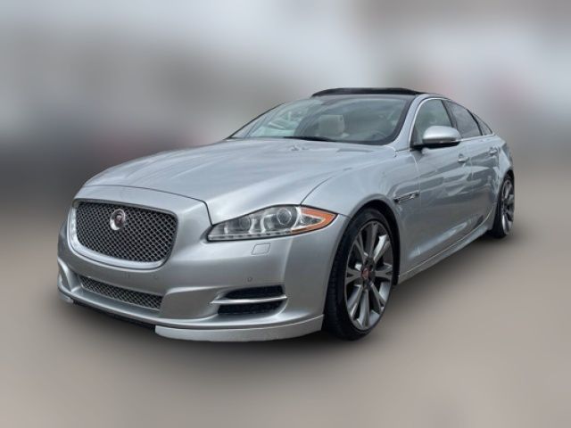 2015 Jaguar XJ Base