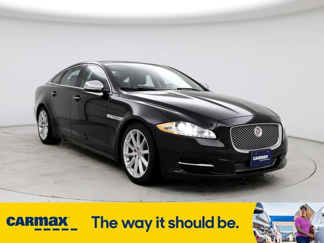 2015 Jaguar XJ Base