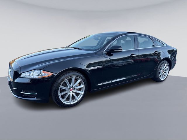 2015 Jaguar XJ Base