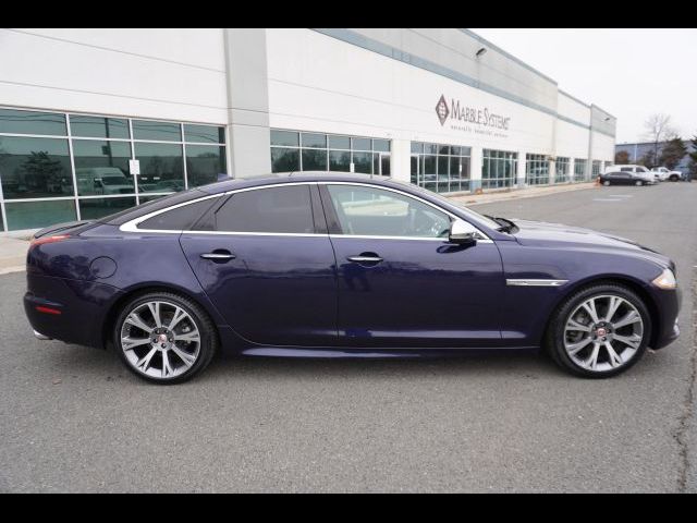 2015 Jaguar XJ Base