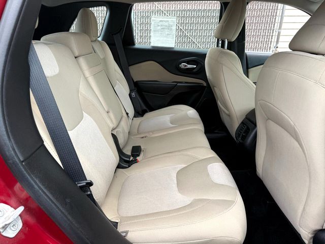 2015 Jeep Cherokee Sport