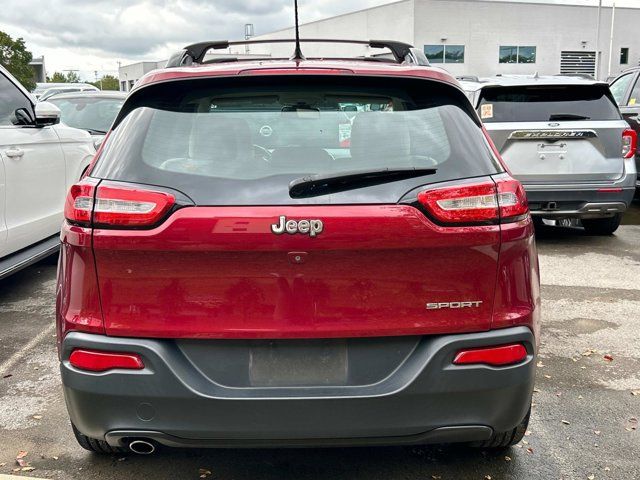 2015 Jeep Cherokee Sport