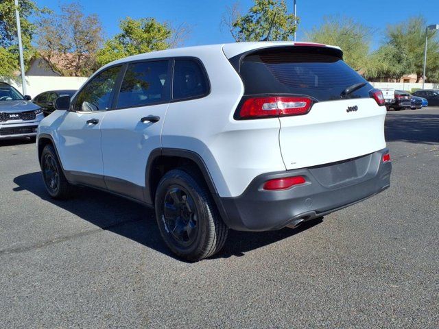 2015 Jeep Cherokee Sport