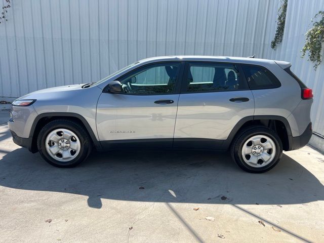 2015 Jeep Cherokee Sport