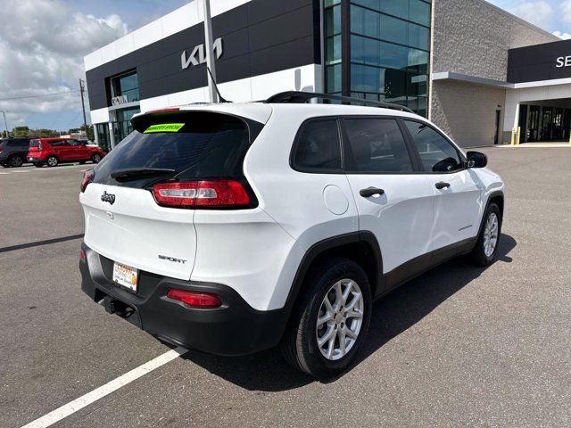 2015 Jeep Cherokee Sport